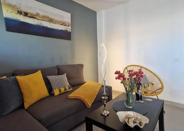 Acapulco With Pool *