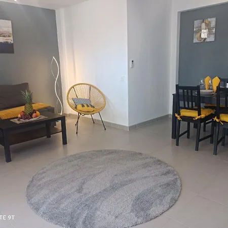 Acapulco With Pool *