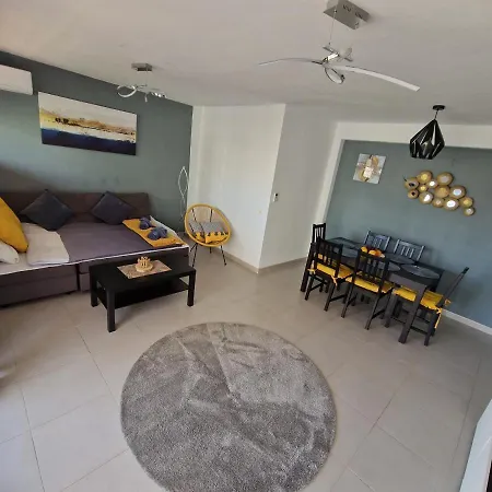 Acapulco With Pool *