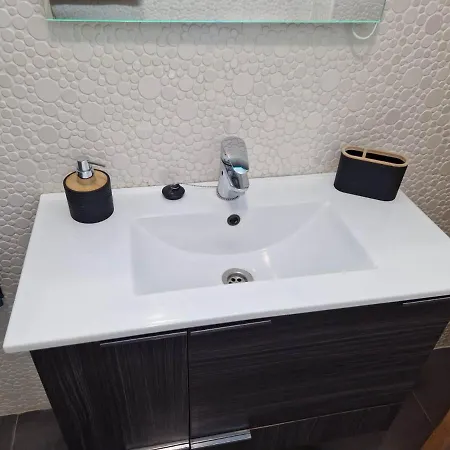 Acapulco With Pool Apartament