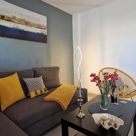 Acapulco With Pool *