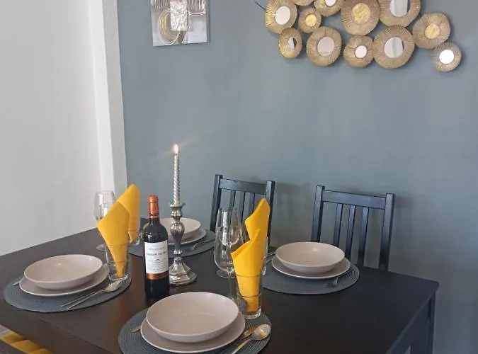 Апартаменти Acapulco With Pool